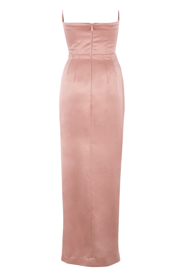 blush satin axelbandslös klänning