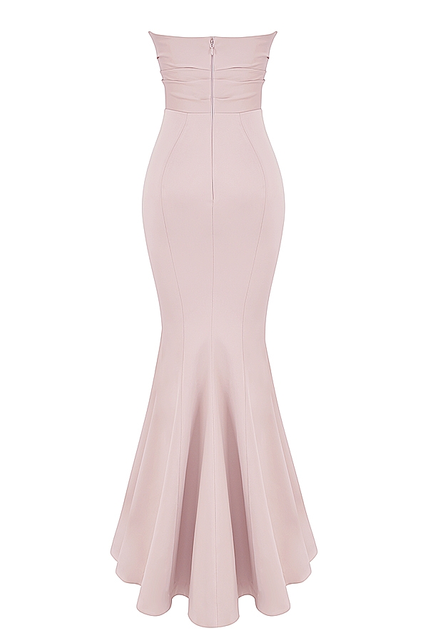 blush satin axelbandslös klänning