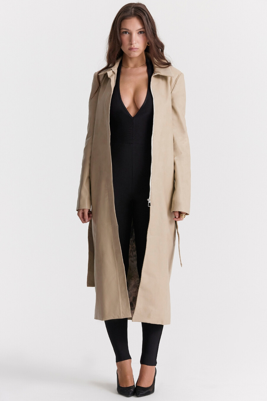 beige vegansk lädertrenchcoat