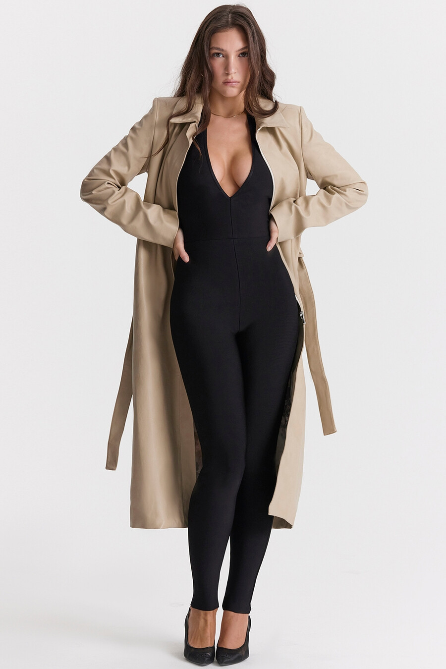 beige vegansk lädertrenchcoat