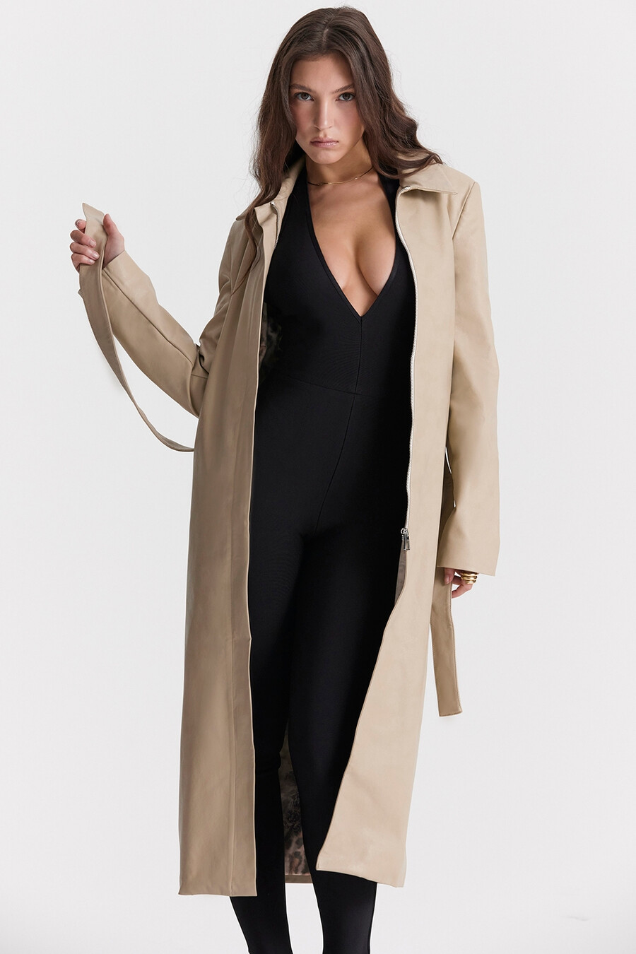 beige vegansk lädertrenchcoat