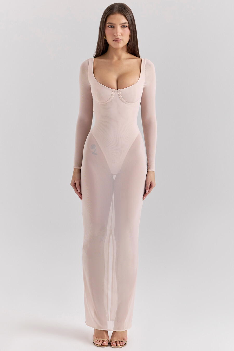 blush mesh maxiklänning med bodysuit