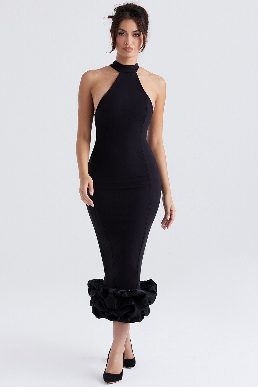 svart peplum midiklänning