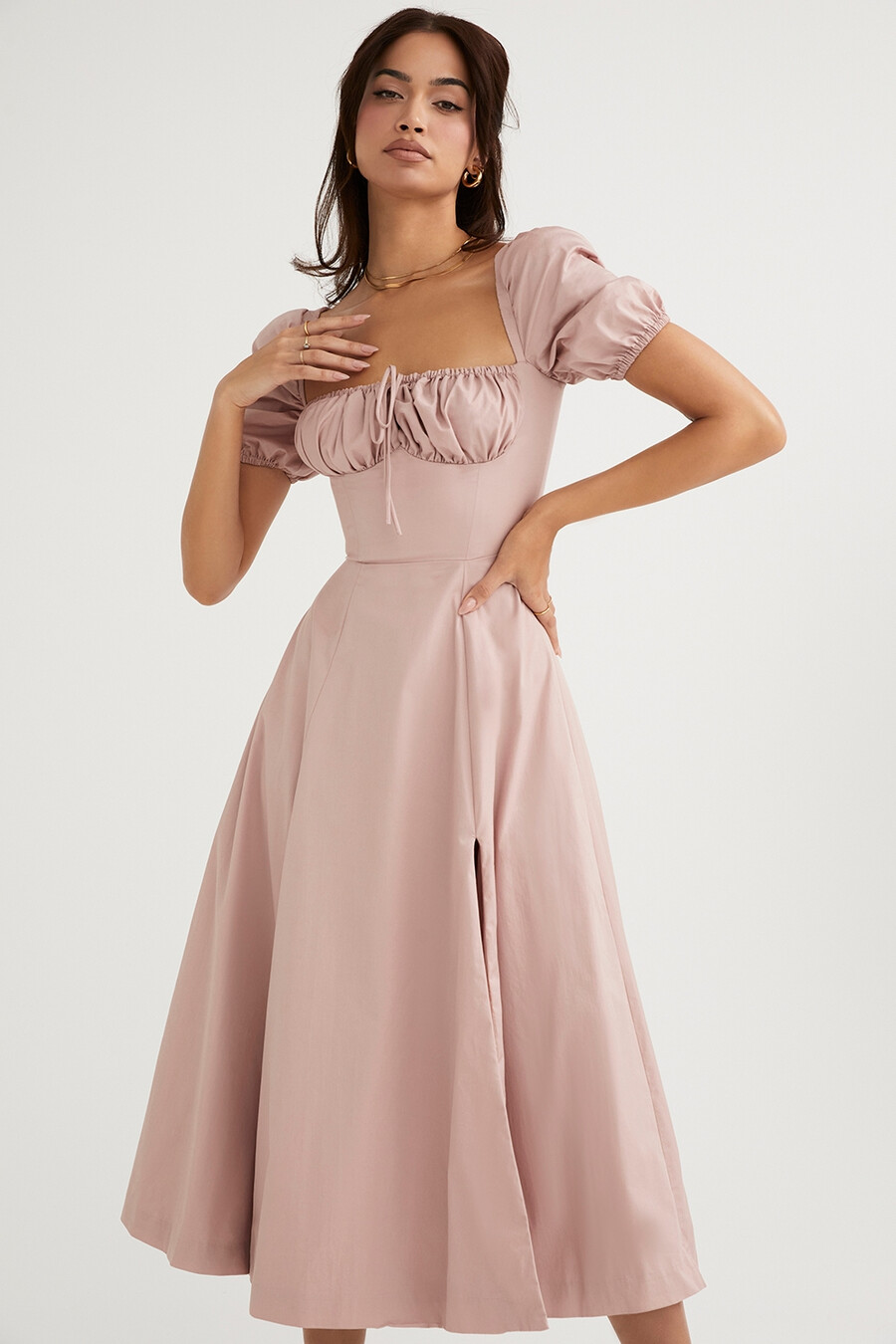 blush puffärmad midiklänning