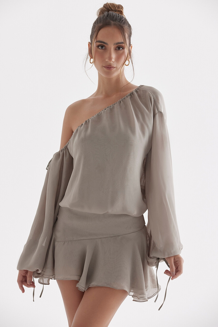 askgrön off shoulder-klänning