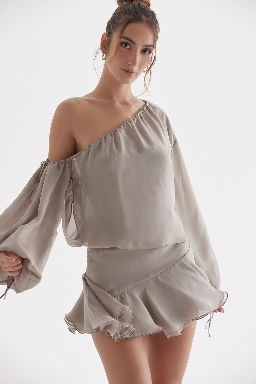 askgrön off shoulder-klänning