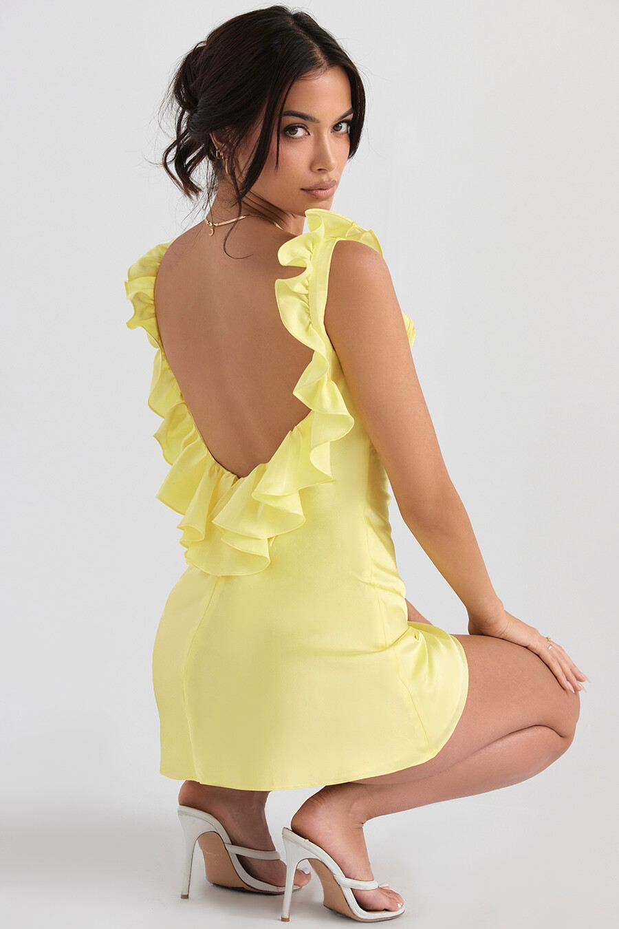 buttercup satin volang miniklänning