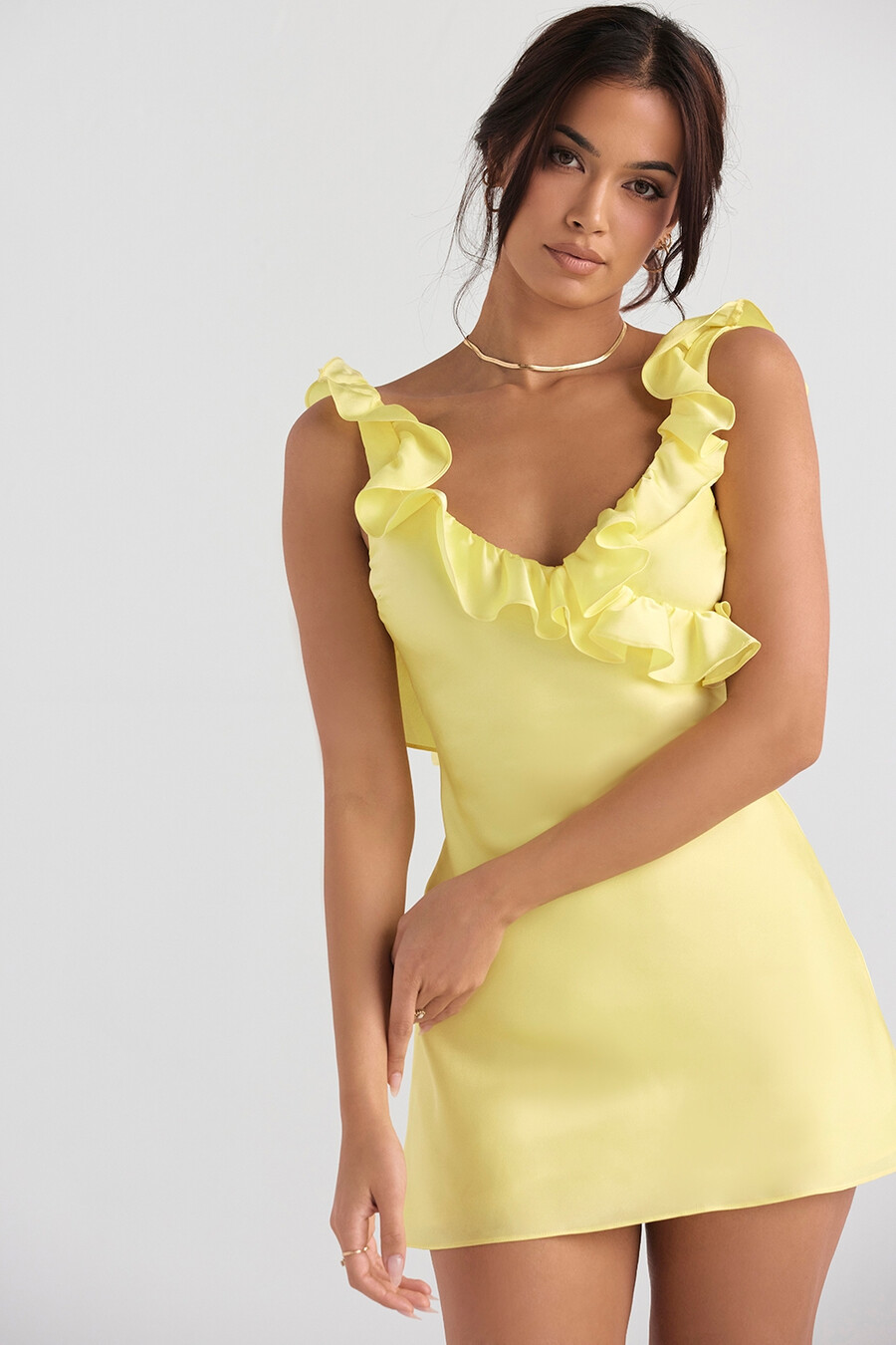 buttercup satin volang miniklänning