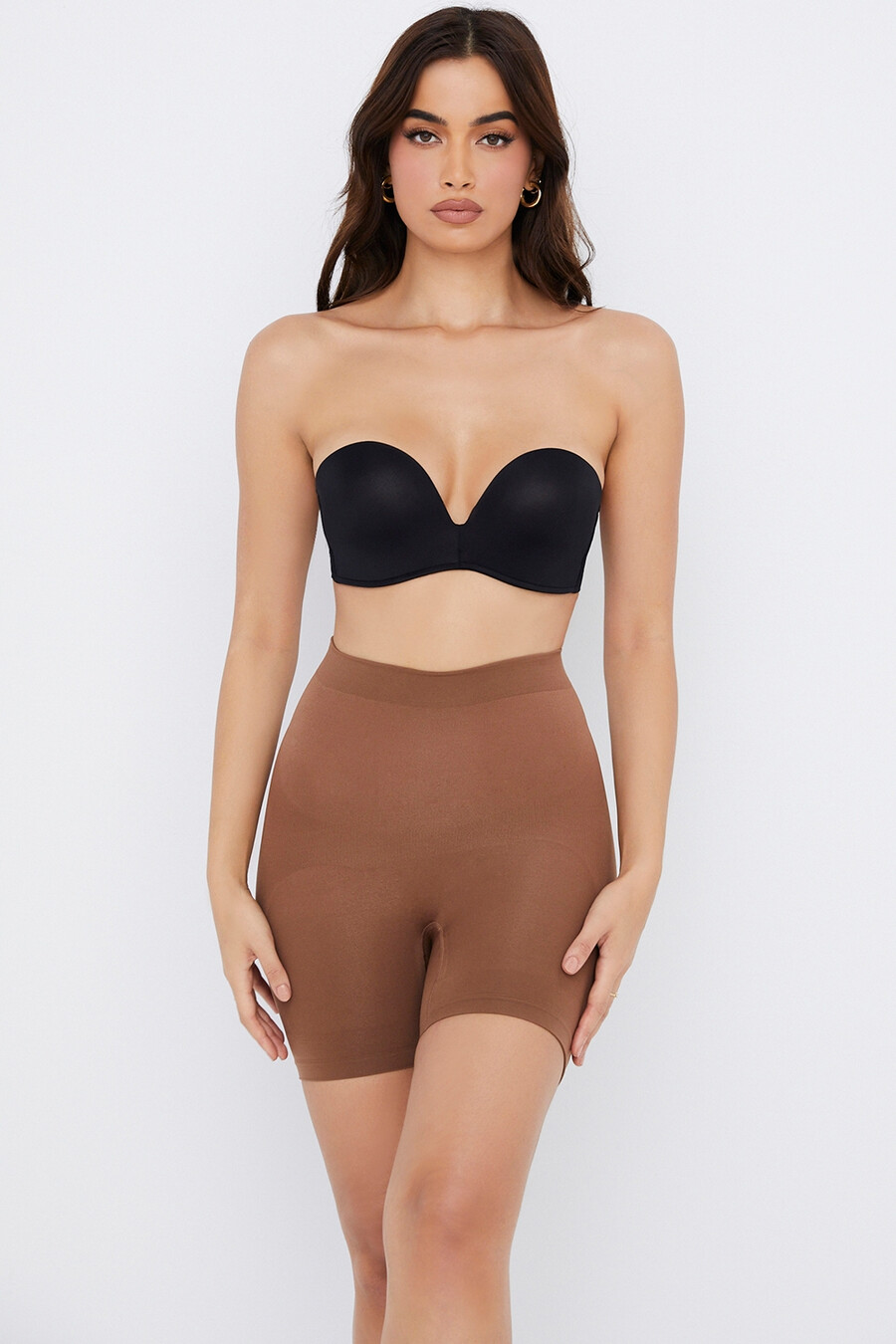 skulpterande shorts mocha