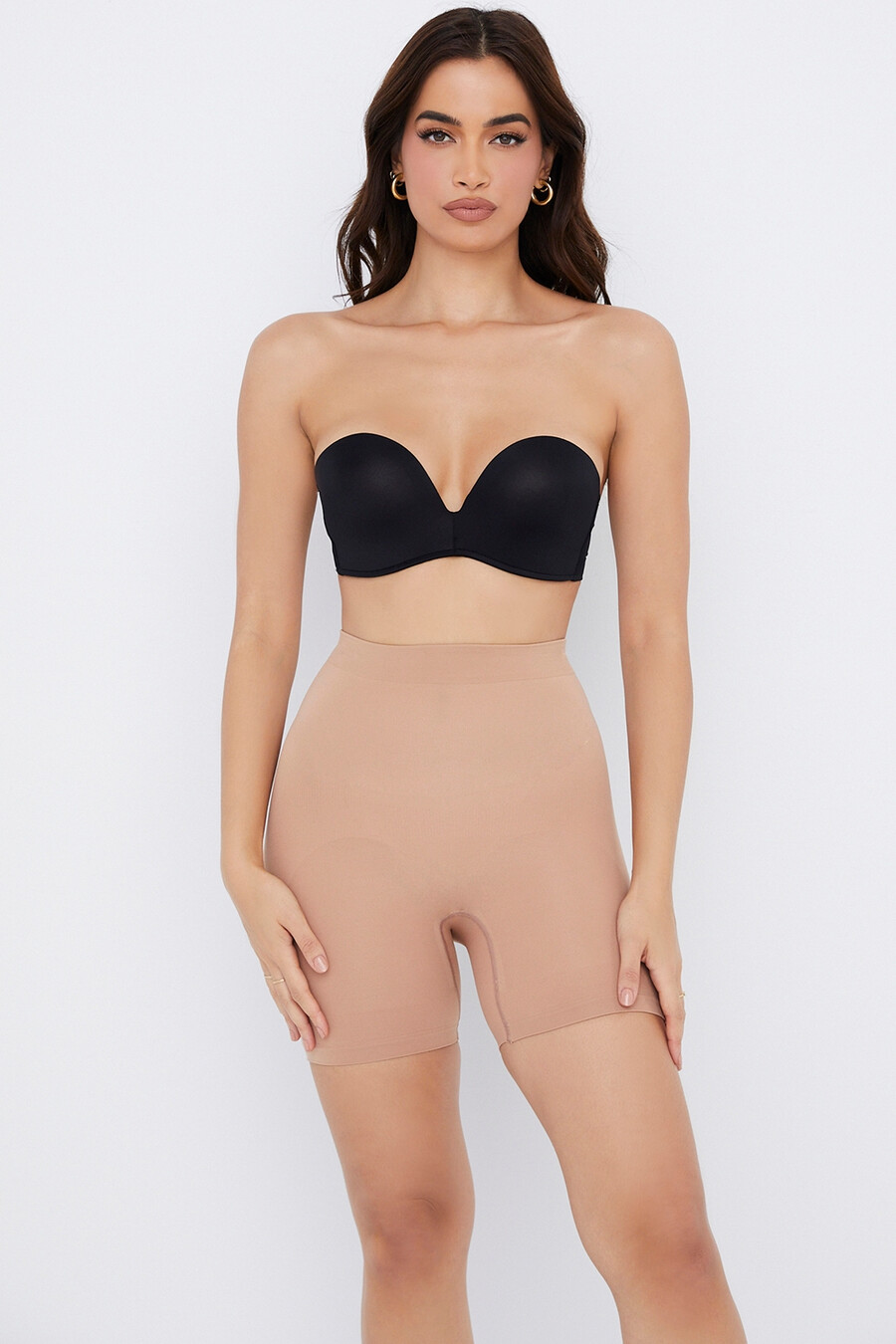 skulpterande shorts cafe au lait
