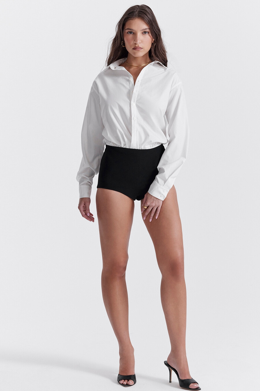 svarta shorts med hög midja