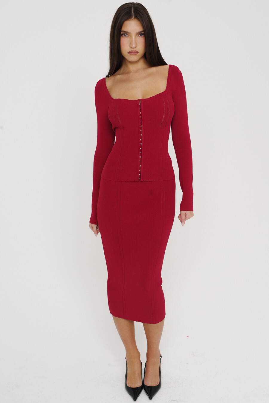 röd stickad midikjol med bodycon-motiv