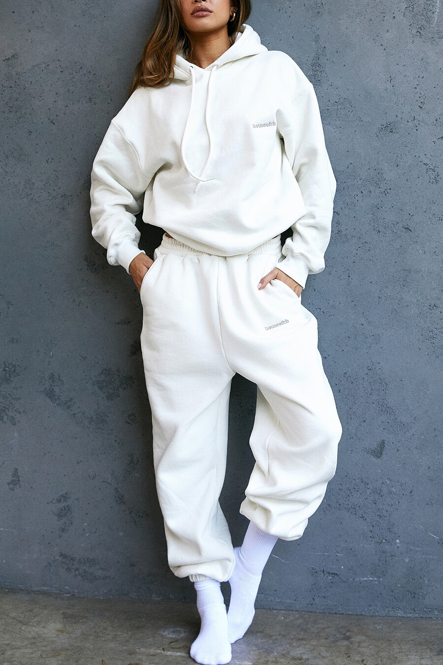 off white fleece joggingbyxor med rygg