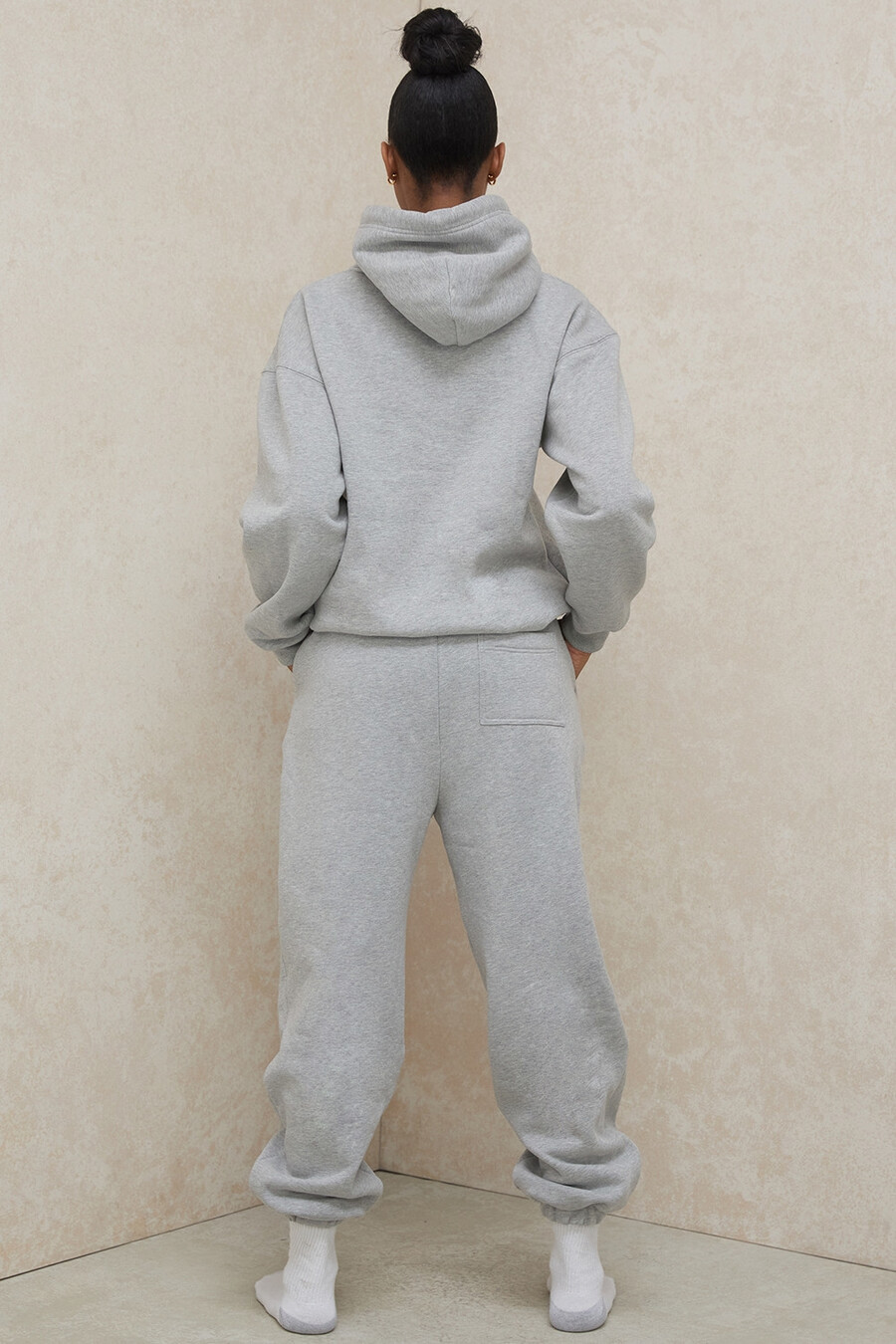 grå joggingbyxor med fleece baktill