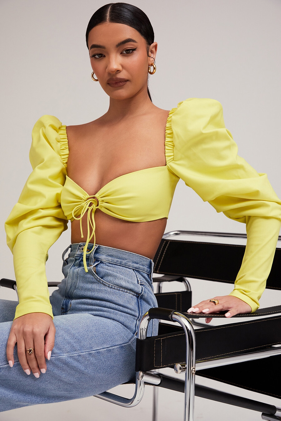 mistress rocks – citronfärgad puffärm – croppad topp